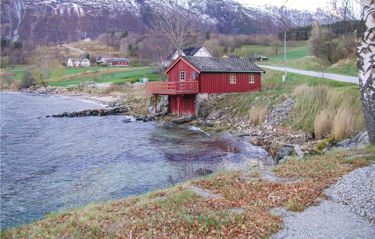 Holiday Home Eresfjord Overas IV Экстерьер фото