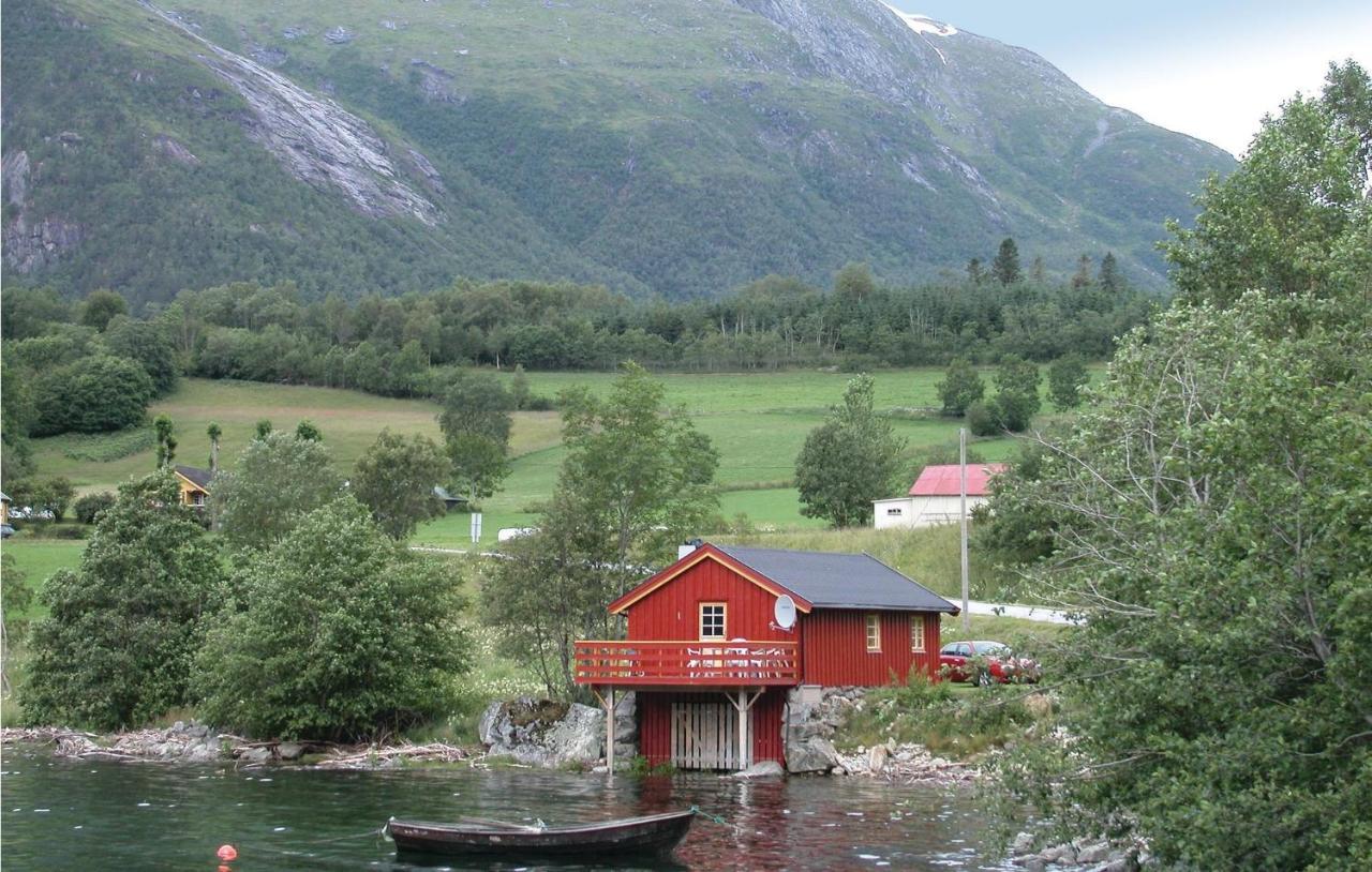 Holiday Home Eresfjord Overas IV Экстерьер фото